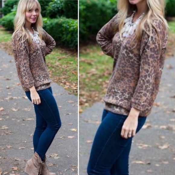 Aritzia Wilfred Leopard Sweater Silk Cashmere Med
